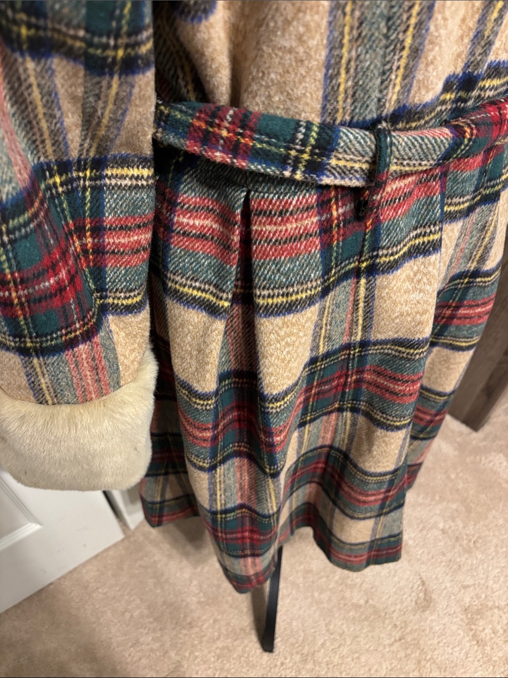 Flora Bea NYC Princess Cut Plaid Coat - Picture 7 of 10